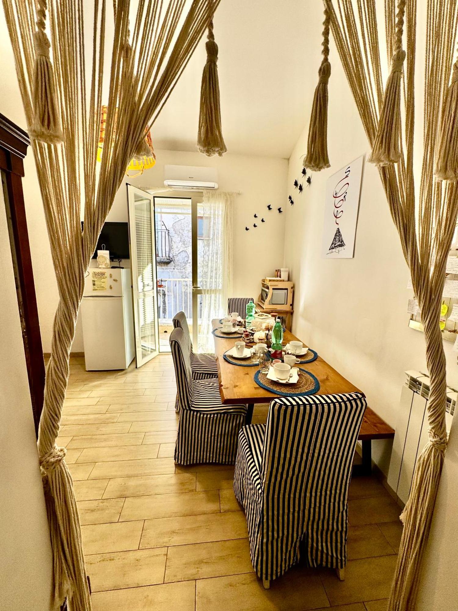 ナポリLa Casa Di Sarah Aspetta Voiアパートメント エクステリア 写真